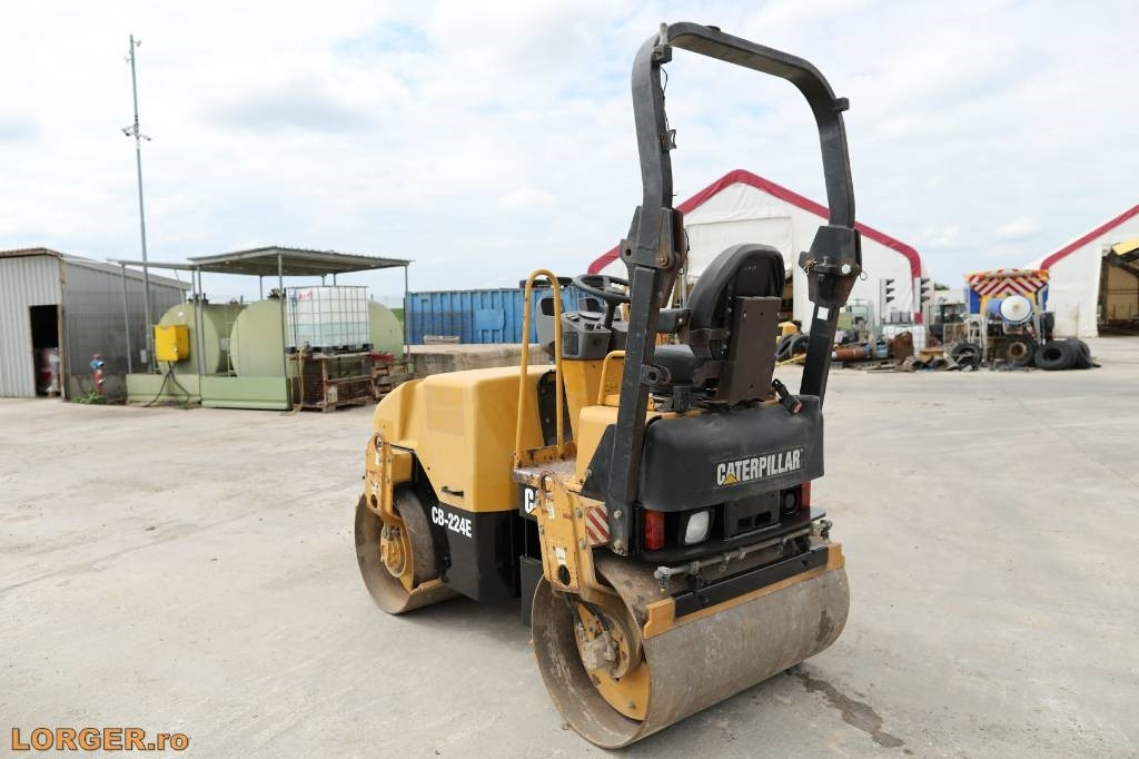 CAT CB 224 E - Road roller: picture 2 CAT CB 224 E - Road roller: picture 2