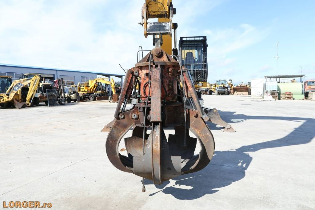 Material handler CAT M 325 D MH: picture 16