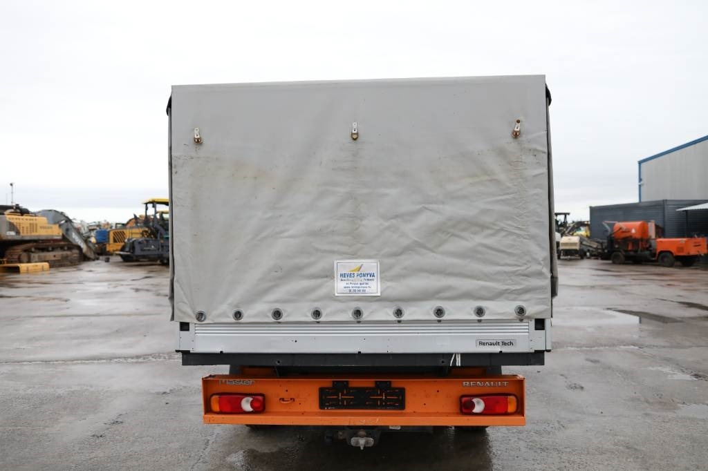 Renault Master III - Closed box van: picture 4 Renault Master III - Closed box van: picture 4