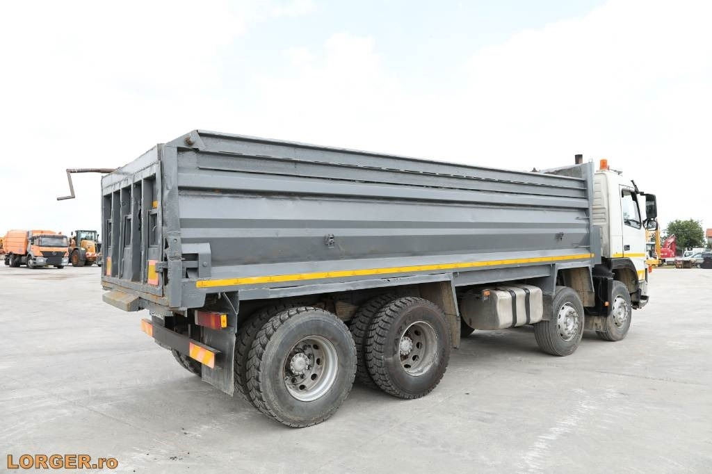 Volvo FM 9 - Tipper: picture 3 Volvo FM 9 - Tipper: picture 3