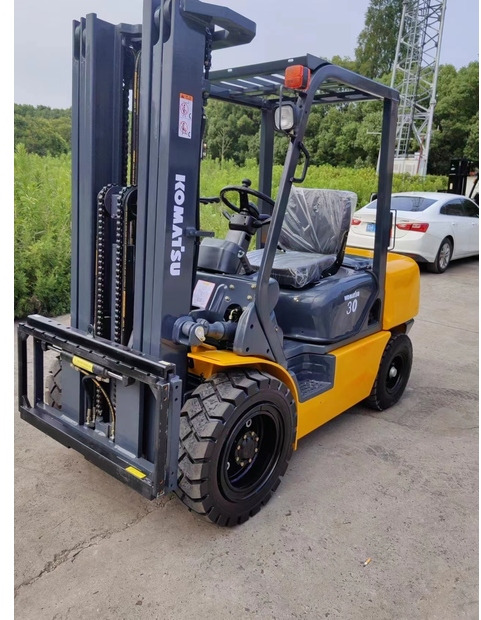 2022 Komatsu FD30-14 - Forklift: picture 2 2022 Komatsu FD30-14 - Forklift: picture 2