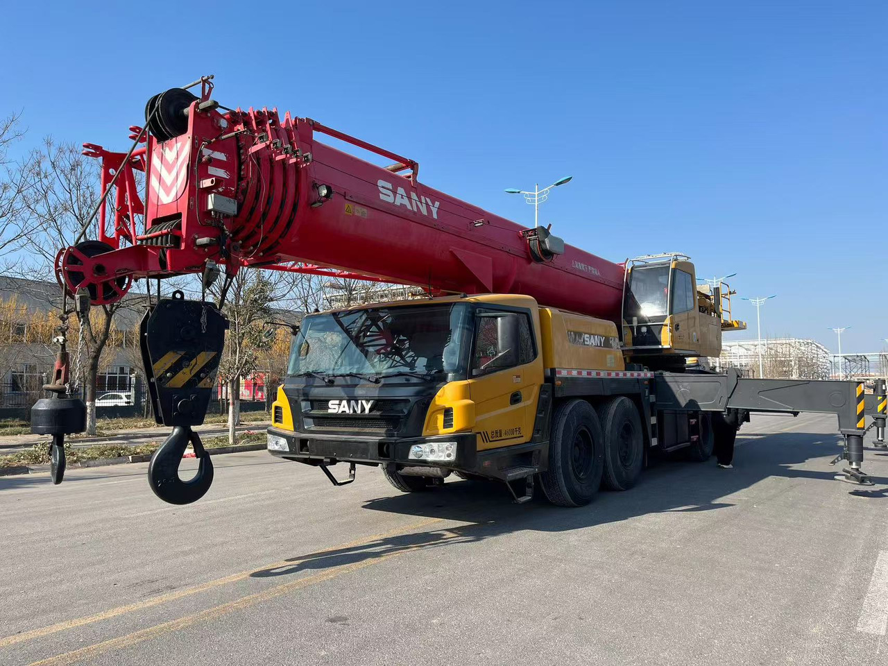 Sany stc800 - Mobile crane: picture 2 Sany stc800 - Mobile crane: picture 2