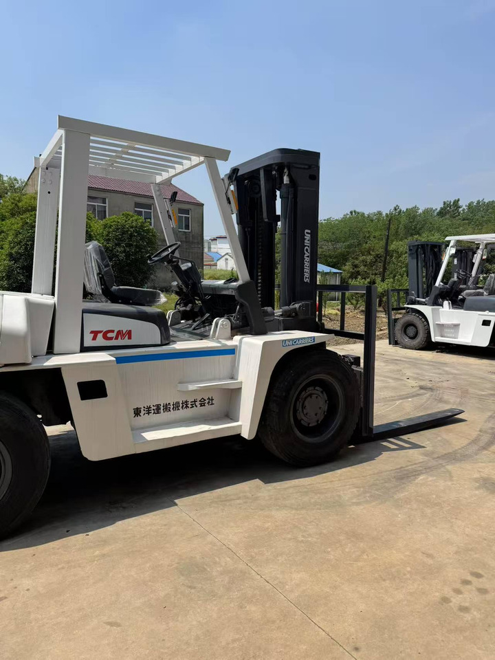 Tcm 10tons - Forklift: picture 2 Tcm 10tons - Forklift: picture 2