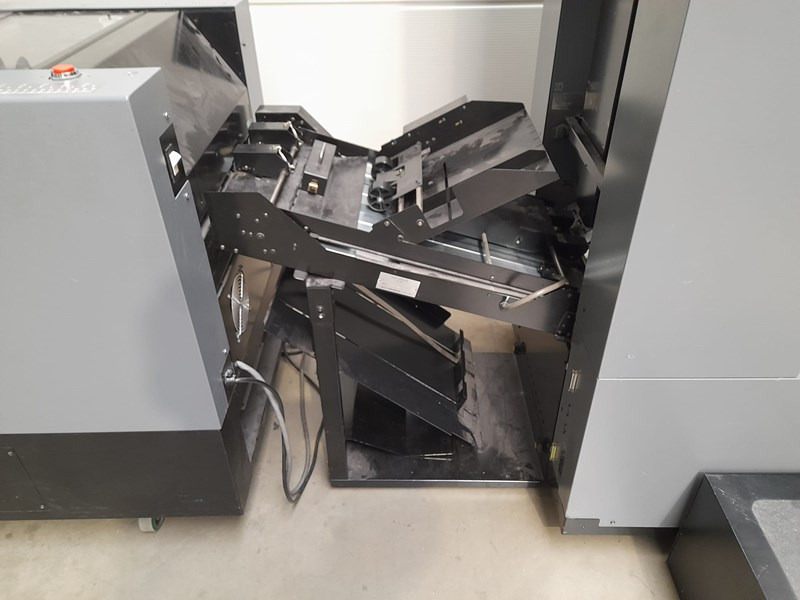 Duplo System 4000 - Printing machinery: picture 3 Duplo System 4000 - Printing machinery: picture 3