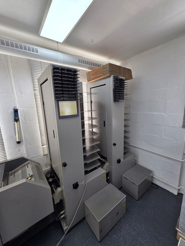 Horizon SPF-20 FC-20 2x VAC-100 | 2005 - Printing machinery: picture 3 Horizon SPF-20 FC-20 2x VAC-100 | 2005 - Printing machinery: picture 3