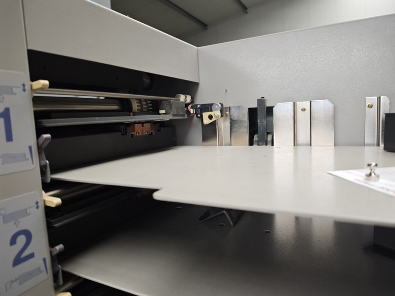 Horizon VAC 100a | 2010 - Printing machinery: picture 2 Horizon VAC 100a | 2010 - Printing machinery: picture 2