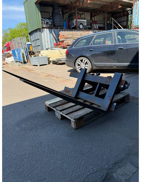 Saes PF-FEM2-110-CW10 palletforks / Palletgabeln / - Forks for Construction machinery: picture 3 Saes PF-FEM2-110-CW10 palletforks / Palletgabeln / - Forks for Construction machinery: picture 3