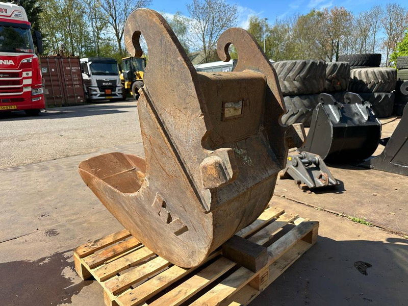 Verachtert Tapered bucket / tapse bak CW30 - Bucket for Construction machinery: picture 3 Verachtert Tapered bucket / tapse bak CW30 - Bucket for Construction machinery: picture 3