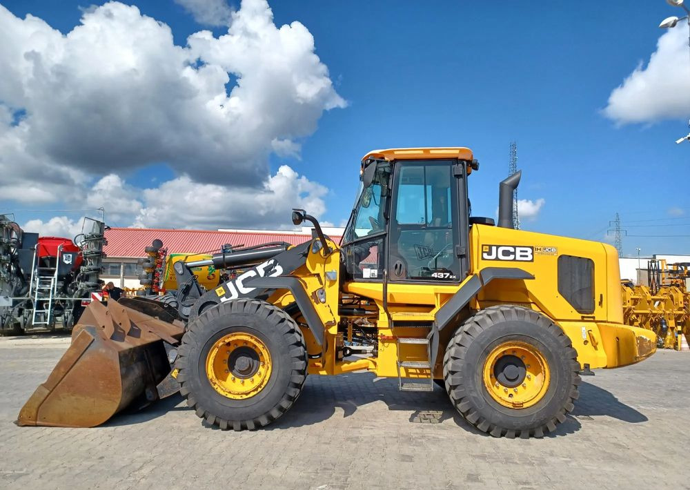 JCB 437ZX - Wheel loader: picture 3 JCB 437ZX - Wheel loader: picture 3