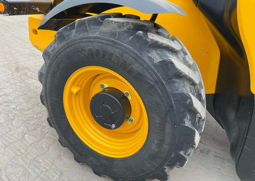 JCB 540-180 - Telescopic handler: picture 4 JCB 540-180 - Telescopic handler: picture 4