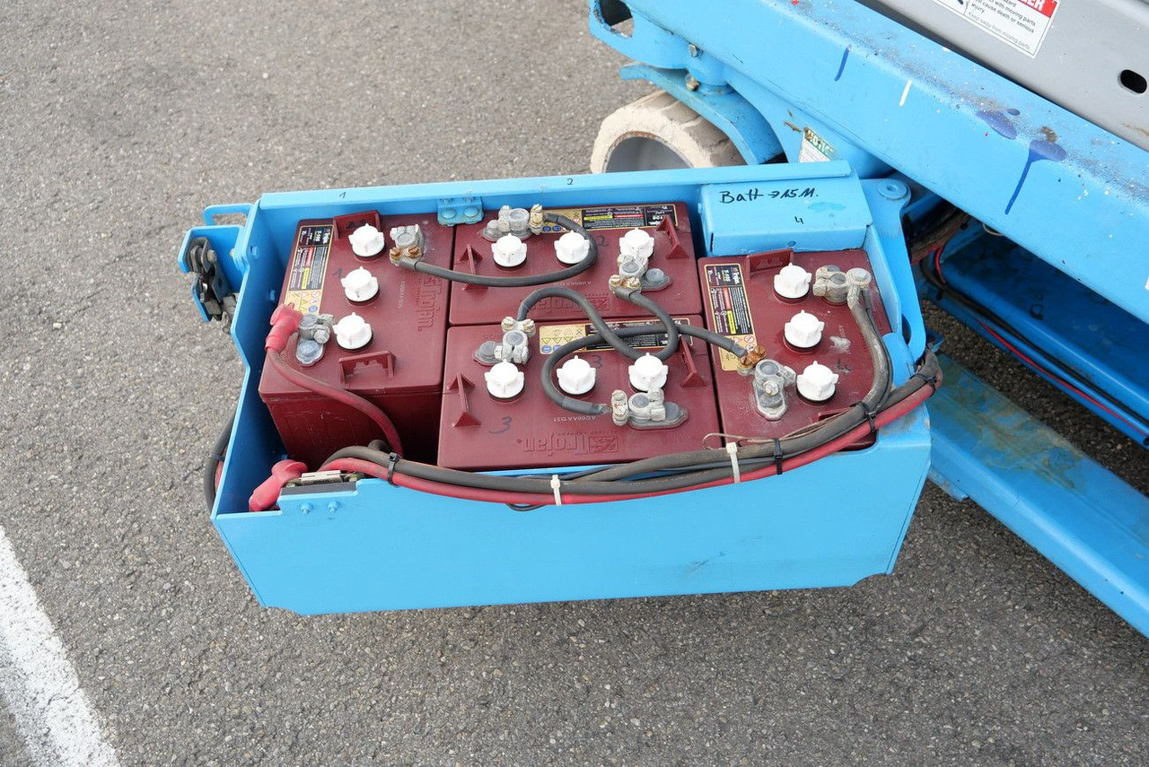 Truck mounted aerial platform Genie SCHERENHEBEBÜHNE GENIE GS 2632 nur 542 H: picture 11 Truck mounted aerial platform Genie SCHERENHEBEBÜHNE GENIE GS 2632 nur 542 H: picture 11