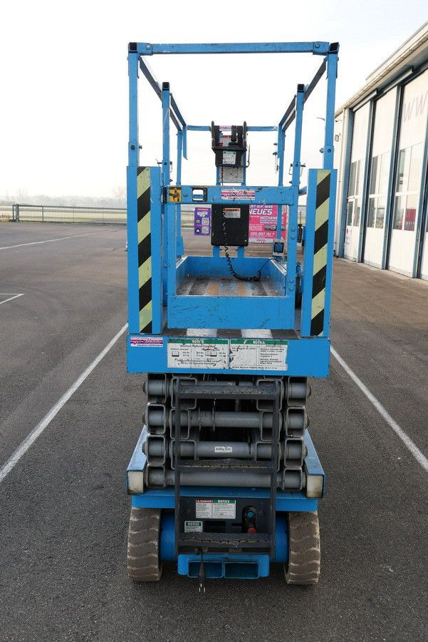 Truck mounted aerial platform Genie SCHERENHEBEBÜHNE GENIE GS 2632 nur 542 H: picture 6 Truck mounted aerial platform Genie SCHERENHEBEBÜHNE GENIE GS 2632 nur 542 H: picture 6