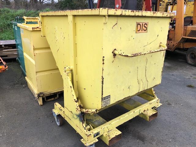 DIVERS ACCESSOIRES BTP GODET BENNE GODET PELLE /CAISSONS /ROUES /DIVERS - Attachment for Construction machinery: picture 1 DIVERS ACCESSOIRES BTP GODET BENNE GODET PELLE /CAISSONS /ROUES /DIVERS - Attachment for Construction machinery: picture 1