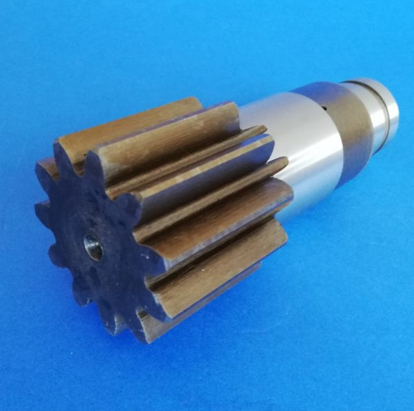 010360A Wałek silnika obrotu Komatsu PC20 R8 - Swing motor for Construction machinery: picture 1 010360A Wałek silnika obrotu Komatsu PC20 R8 - Swing motor for Construction machinery: picture 1