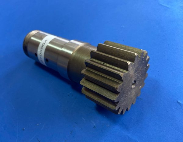 Wałek obrotu 010670A Komatsu PC16 - Swing motor for Construction machinery: picture 1 Wałek obrotu 010670A Komatsu PC16 - Swing motor for Construction machinery: picture 1