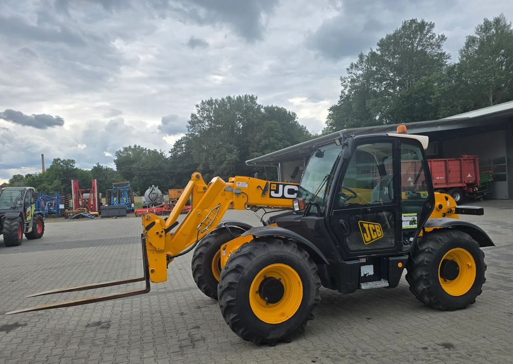 JCB 531-70 - Telescopic handler: picture 2 JCB 531-70 - Telescopic handler: picture 2