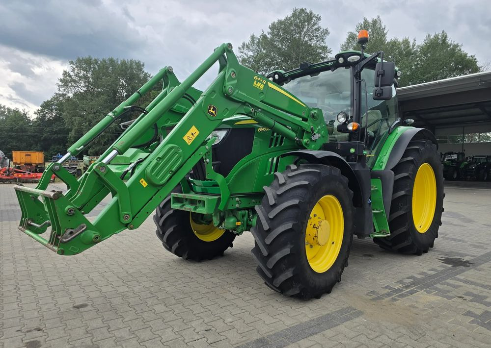 John Deere 6140R - Farm tractor: picture 1 John Deere 6140R - Farm tractor: picture 1