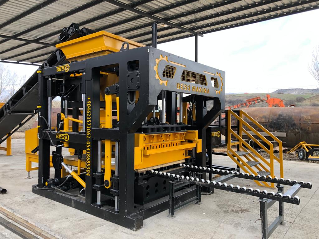 Semi-Automatic Hollow Block Machine | PRS-400 - Block making machine: picture 4 Semi-Automatic Hollow Block Machine | PRS-400 - Block making machine: picture 4