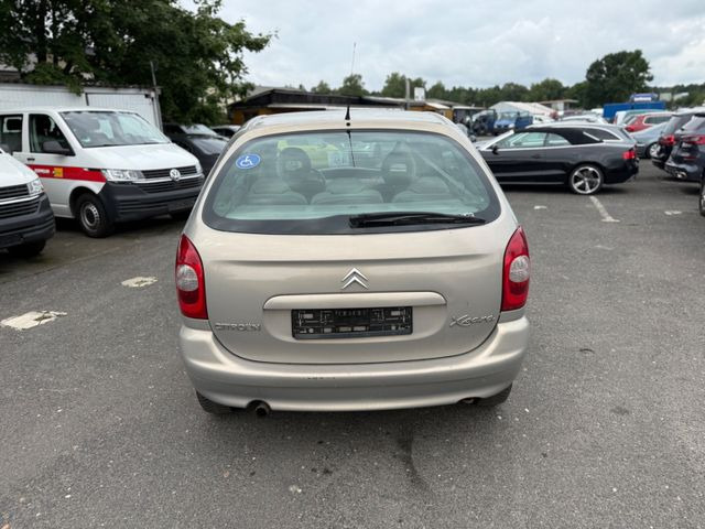 Citroën Xsara Picasso 1.8 16V Exclusive - Saloon car: picture 5 Citroën Xsara Picasso 1.8 16V Exclusive - Saloon car: picture 5