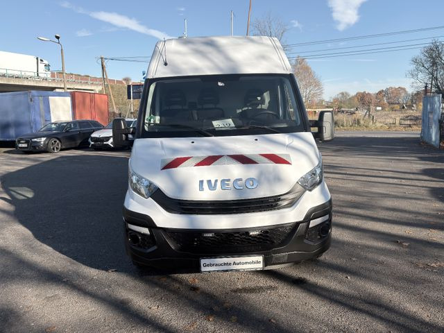 Iveco Daily Kasten 35 S . - Panel van, Crew cab van: picture 2 Iveco Daily Kasten 35 S . - Panel van, Crew cab van: picture 2
