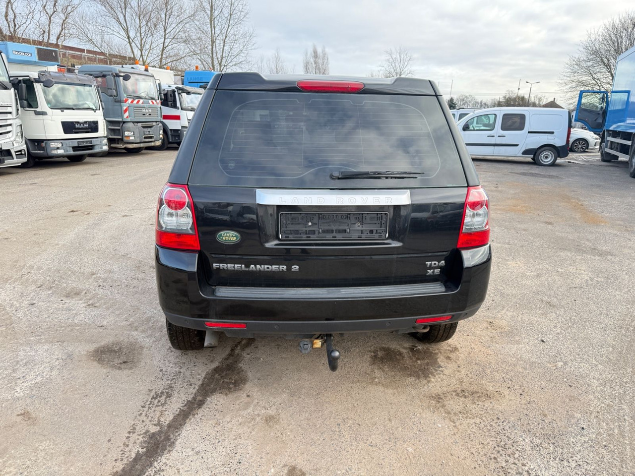 Land Rover Freelander 2 XE Limited Edition Brandschaden - SUV: picture 4 Land Rover Freelander 2 XE Limited Edition Brandschaden - SUV: picture 4
