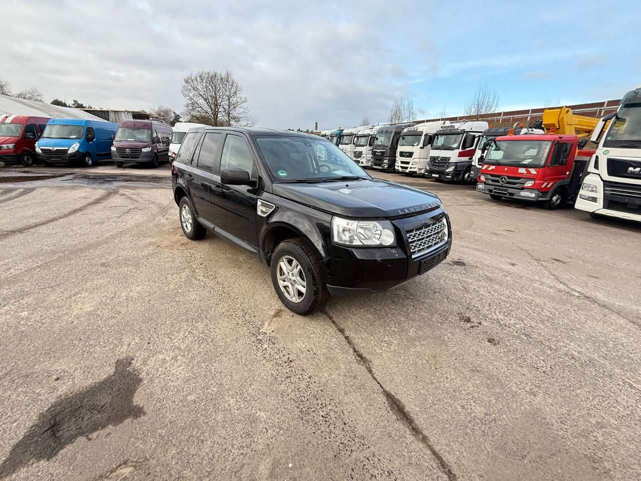 Land Rover Freelander 2 XE Limited Edition Brandschaden - SUV: picture 2 Land Rover Freelander 2 XE Limited Edition Brandschaden - SUV: picture 2