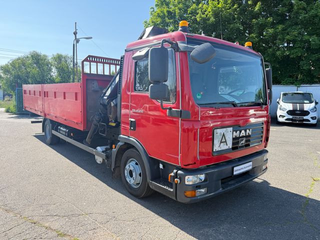 MAN TGL 12.210 mit Kran - Dropside/ Flatbed truck, Crane truck: picture 2 MAN TGL 12.210 mit Kran - Dropside/ Flatbed truck, Crane truck: picture 2