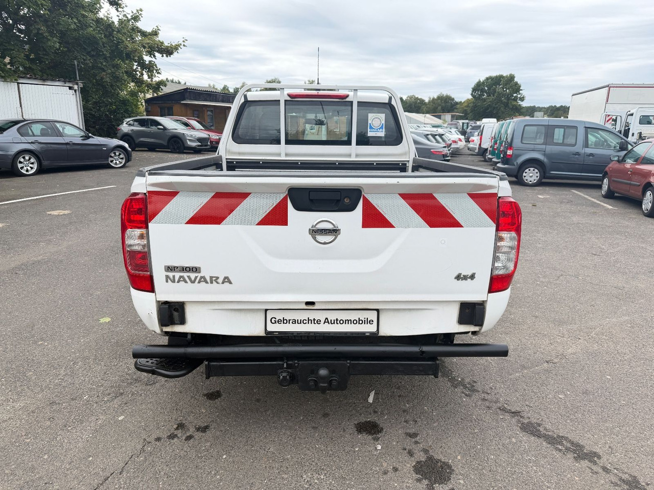 Nissan Navara NP300 Visia King Cab 4x4 - SUV: picture 4 Nissan Navara NP300 Visia King Cab 4x4 - SUV: picture 4