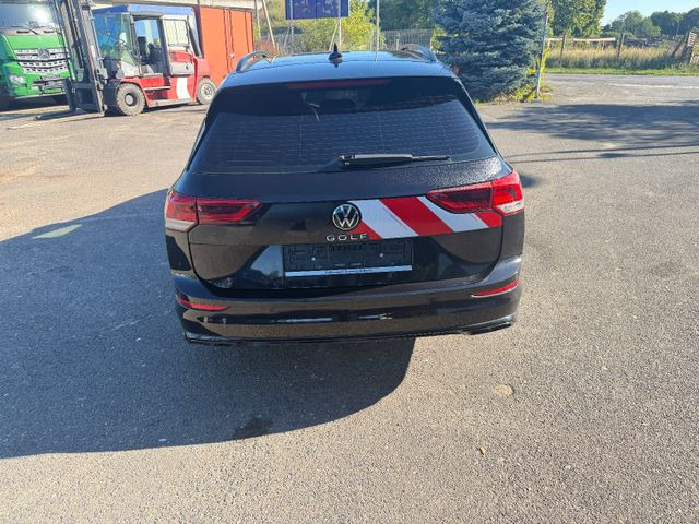 Volkswagen Golf VIII Variant R-Line Wasserschaden - Estate car: picture 4 Volkswagen Golf VIII Variant R-Line Wasserschaden - Estate car: picture 4