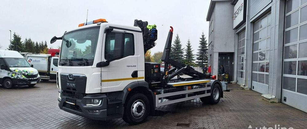 MAN TGM 15.250, hakowiec Janco/GP Lift + HDS Hiab - Refuse truck: picture 4 MAN TGM 15.250, hakowiec Janco/GP Lift + HDS Hiab - Refuse truck: picture 4