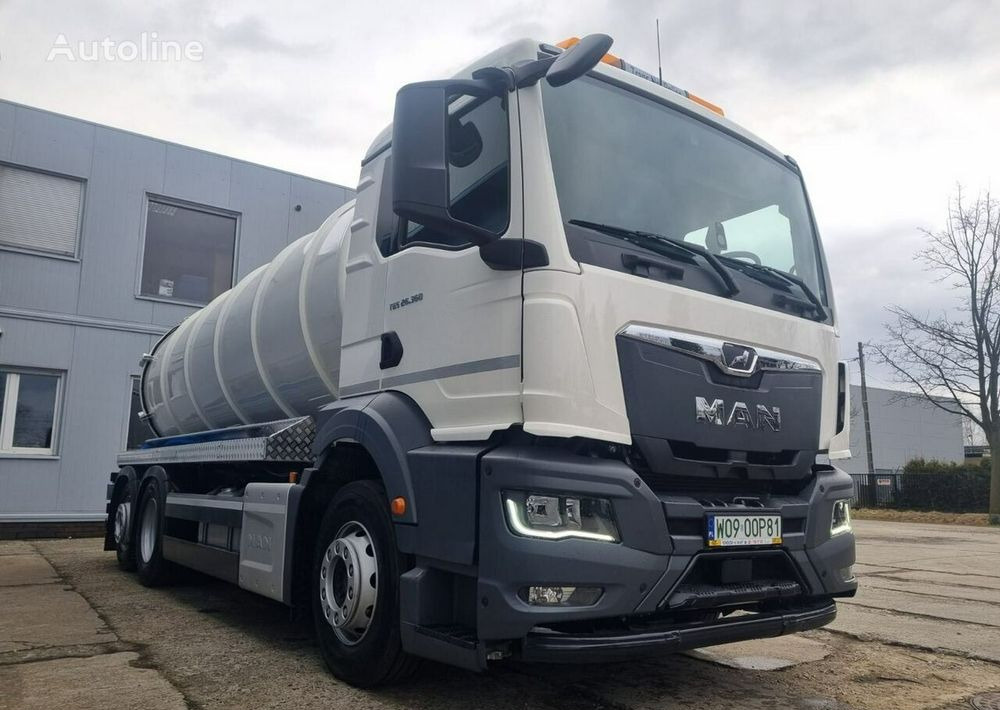 MAN TGS 26.330 - Tanker truck: picture 4 MAN TGS 26.330 - Tanker truck: picture 4