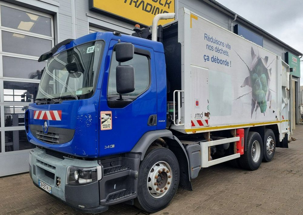 Renault D26 - Refuse truck: picture 1 Renault D26 - Refuse truck: picture 1