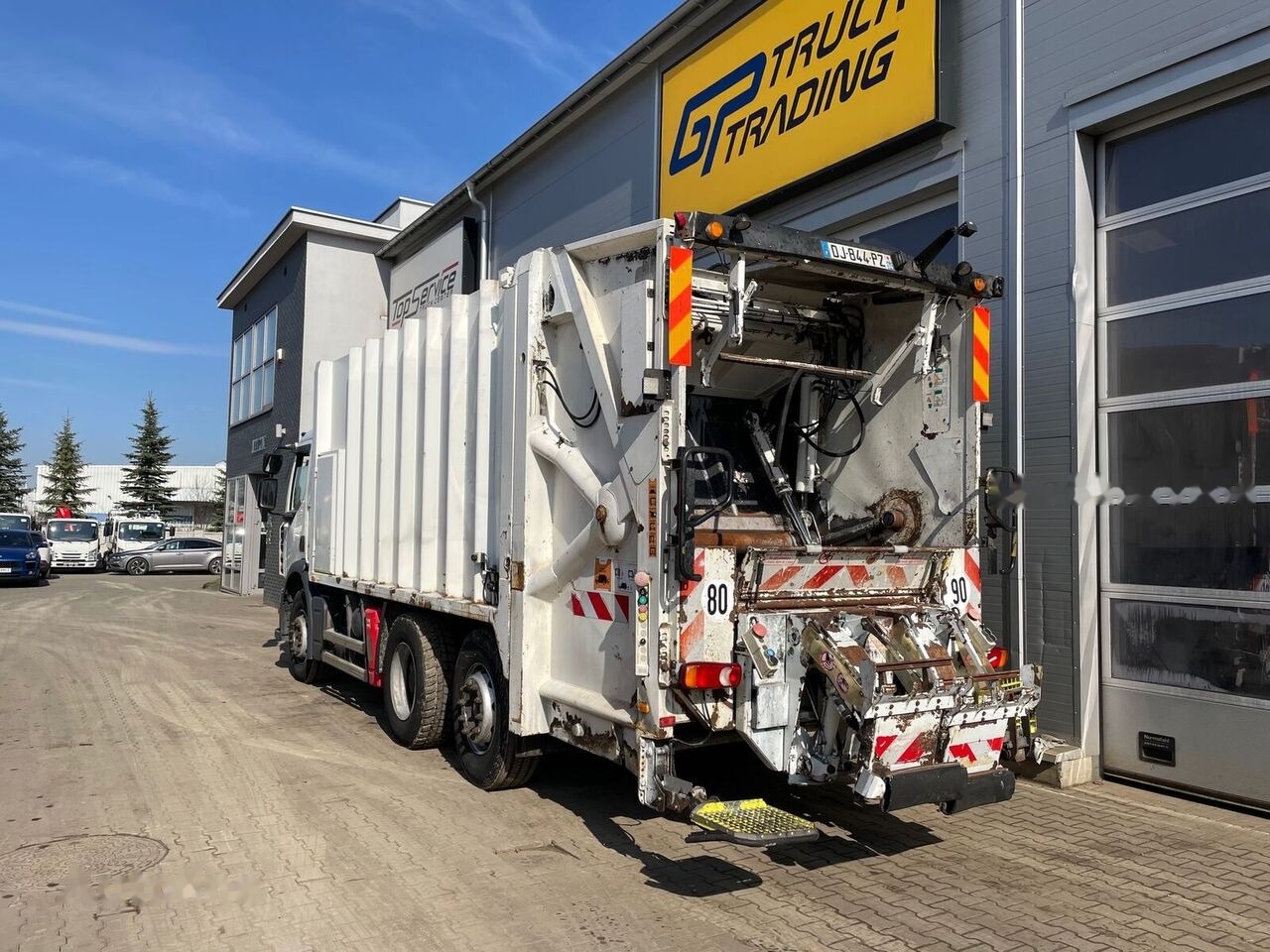 Renault Premium 280 - Refuse truck: picture 4 Renault Premium 280 - Refuse truck: picture 4