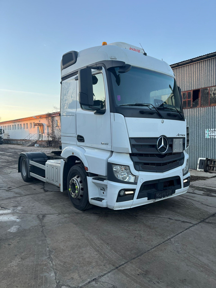 Mercedes Actros 1845 - Tractor unit: picture 1 Mercedes Actros 1845 - Tractor unit: picture 1