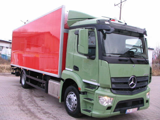 Mercedes-Benz Antos 1835 / Kühlkoffer / Thermoking T-600R / LBW - Refrigerated truck: picture 1 Mercedes-Benz Antos 1835 / Kühlkoffer / Thermoking T-600R / LBW - Refrigerated truck: picture 1