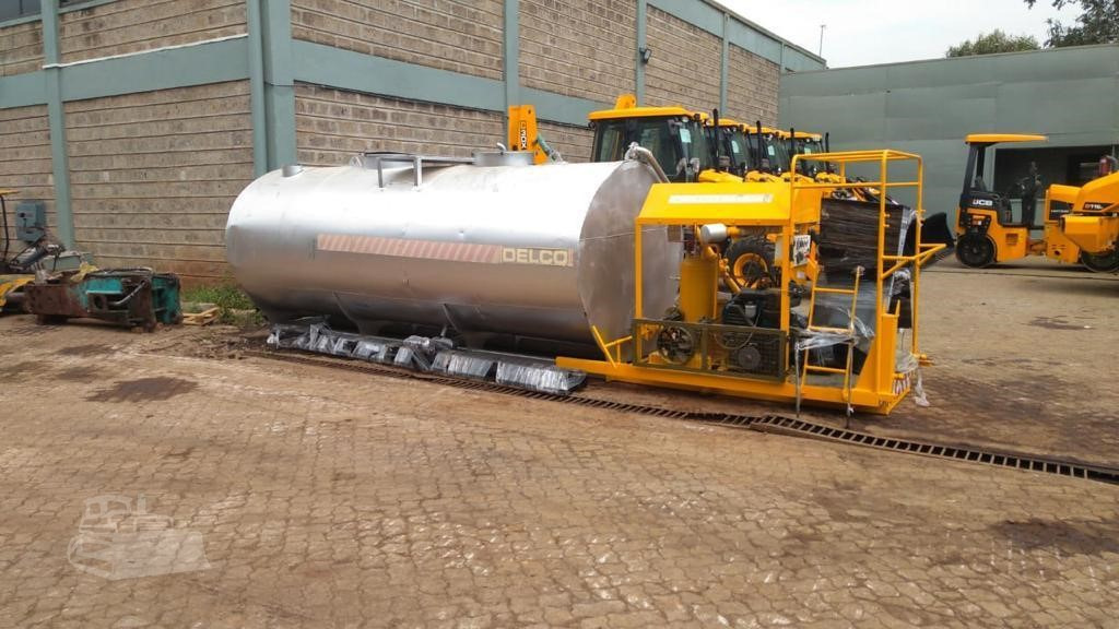 DELCO BD10000 - Bitumen sprayer: picture 3 DELCO BD10000 - Bitumen sprayer: picture 3