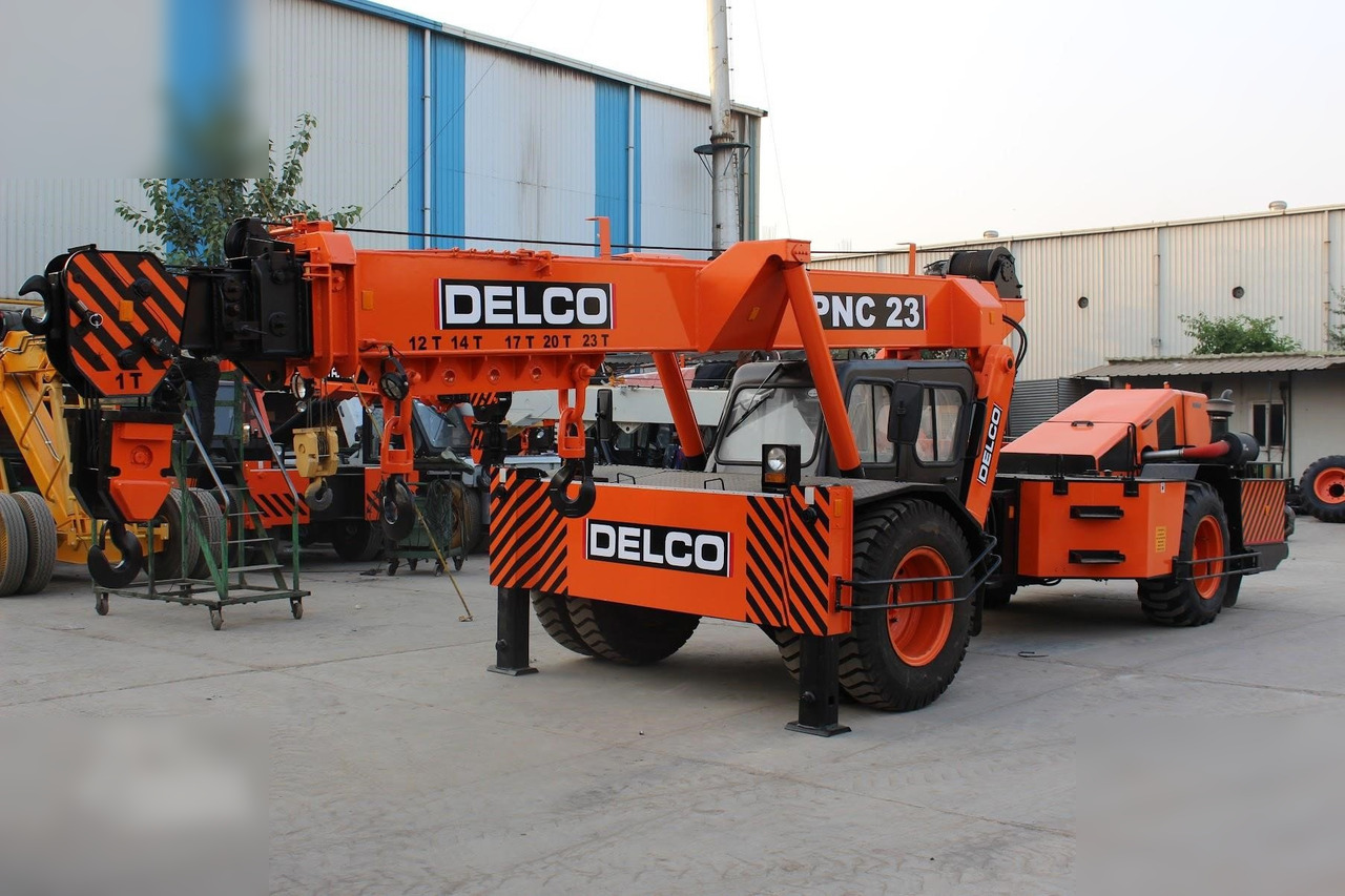 DELCO PNC 23 - Mobile crane: picture 1 DELCO PNC 23 - Mobile crane: picture 1