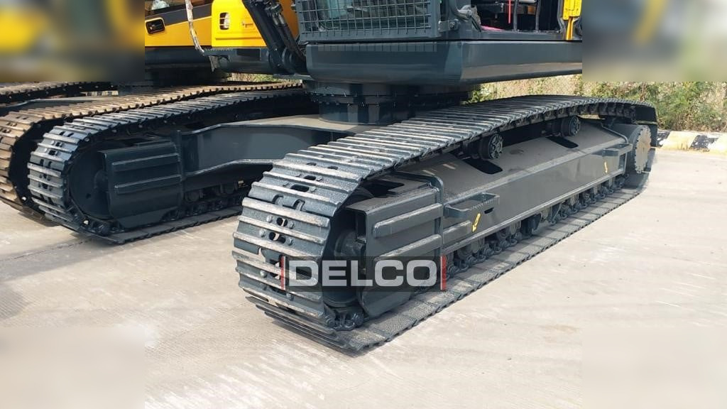 New Crawler excavator HYUNDAI ROBEX 210: picture 19