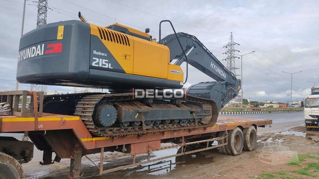 HYUNDAI ROBEX 215 SMART PLUS - Crawler excavator: picture 4 HYUNDAI ROBEX 215 SMART PLUS - Crawler excavator: picture 4