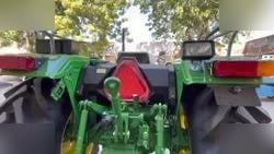 New Farm tractor JOHN DEERE 5210: picture 6
