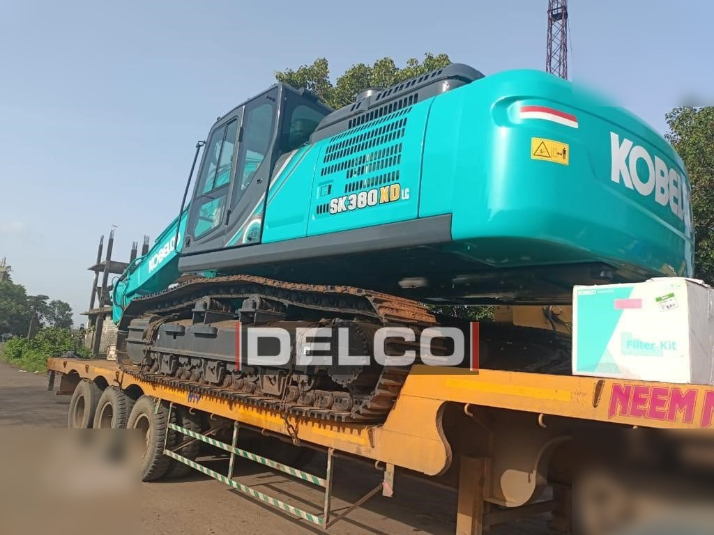 KOBELCO SK380XD LC-10 - Crawler excavator: picture 3 KOBELCO SK380XD LC-10 - Crawler excavator: picture 3