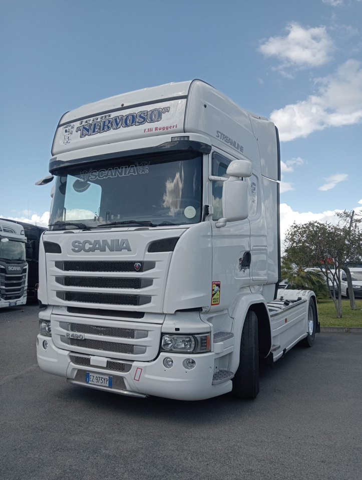 SCANIA R490LA4X2NB - Tractor unit: picture 1 SCANIA R490LA4X2NB - Tractor unit: picture 1