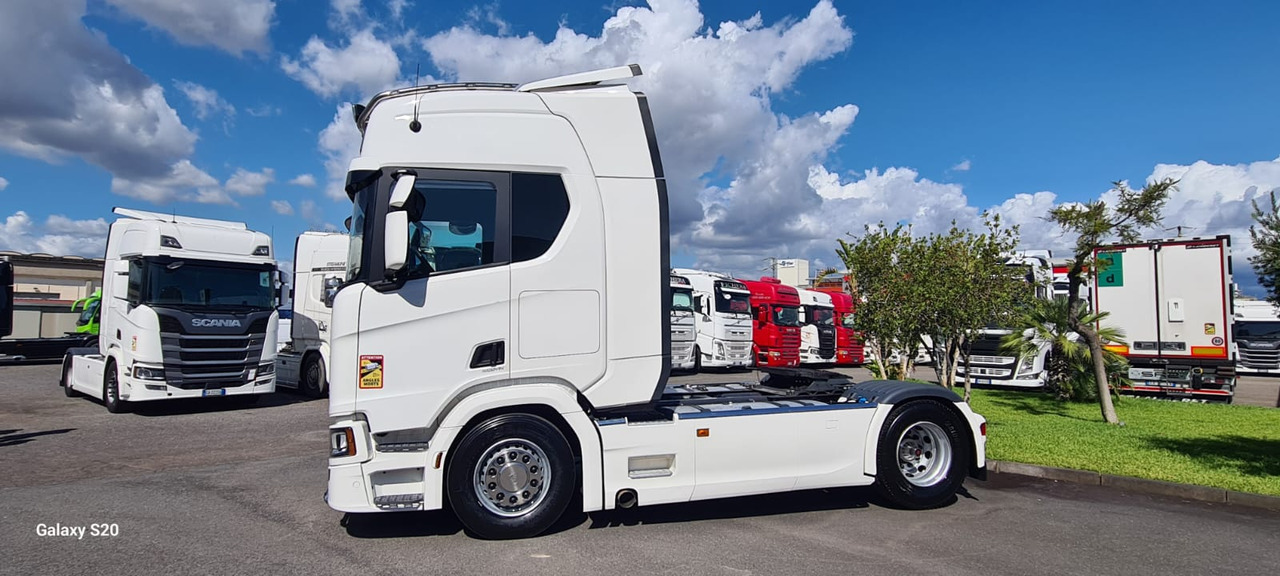 SCANIA R500 A4X2LA - Tractor unit: picture 3 SCANIA R500 A4X2LA - Tractor unit: picture 3