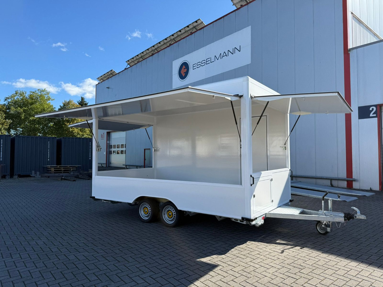 Esselmann Karello 4.2i Verkaufsanhänger Imbiss - Food trailer: picture 2 Esselmann Karello 4.2i Verkaufsanhänger Imbiss - Food trailer: picture 2
