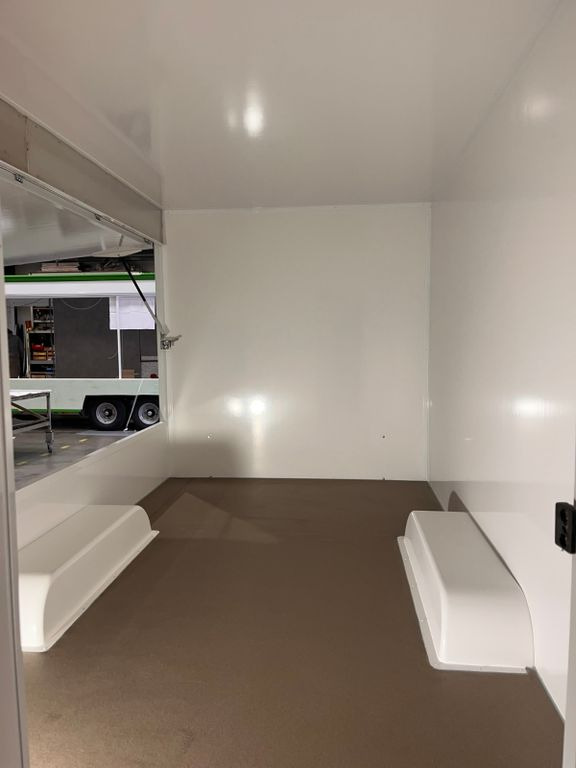 Esselmann Sandwich Anhänger Karello 4.2 Esselmann Sandwich Anhänger Karello 4.2 - Food trailer: picture 5 Esselmann Sandwich Anhänger Karello 4.2 Esselmann Sandwich Anhänger Karello 4.2 - Food trailer: picture 5