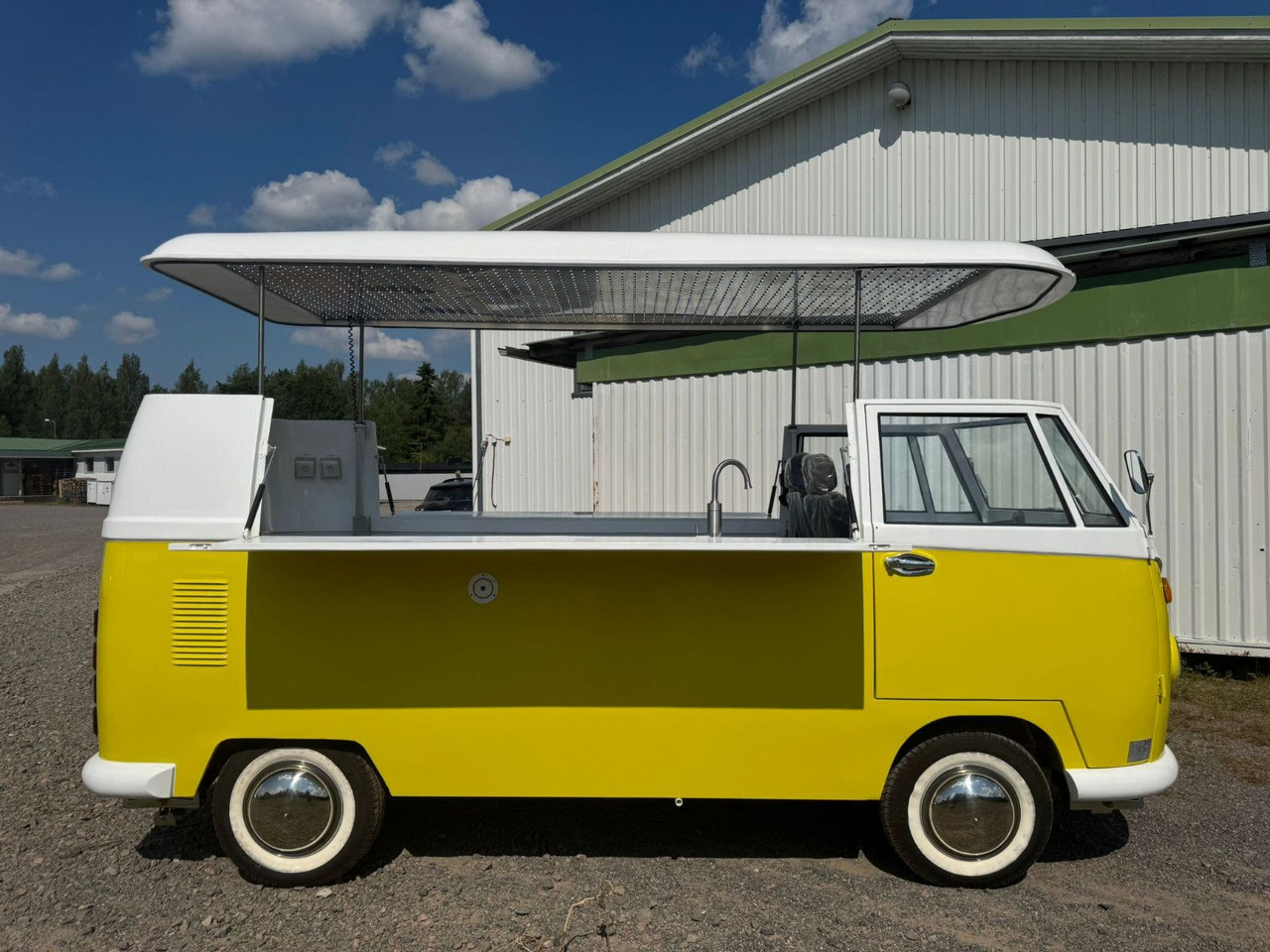 Event Mobil Catering Foodtruck - Food truck: picture 2 Event Mobil Catering Foodtruck - Food truck: picture 2