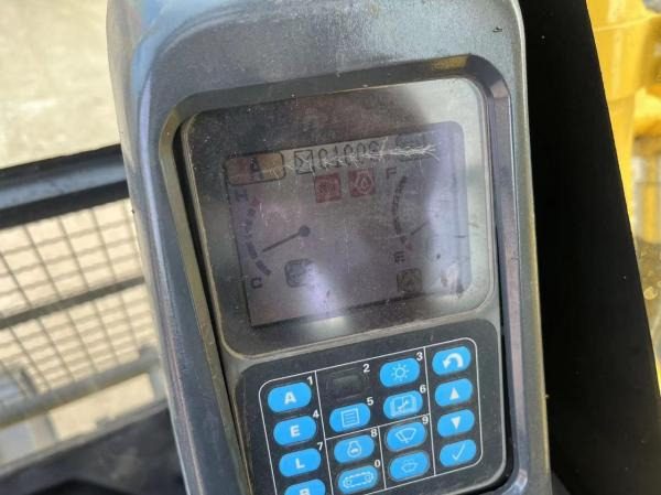 Komatsu PC138 - Crawler excavator: picture 3 Komatsu PC138 - Crawler excavator: picture 3