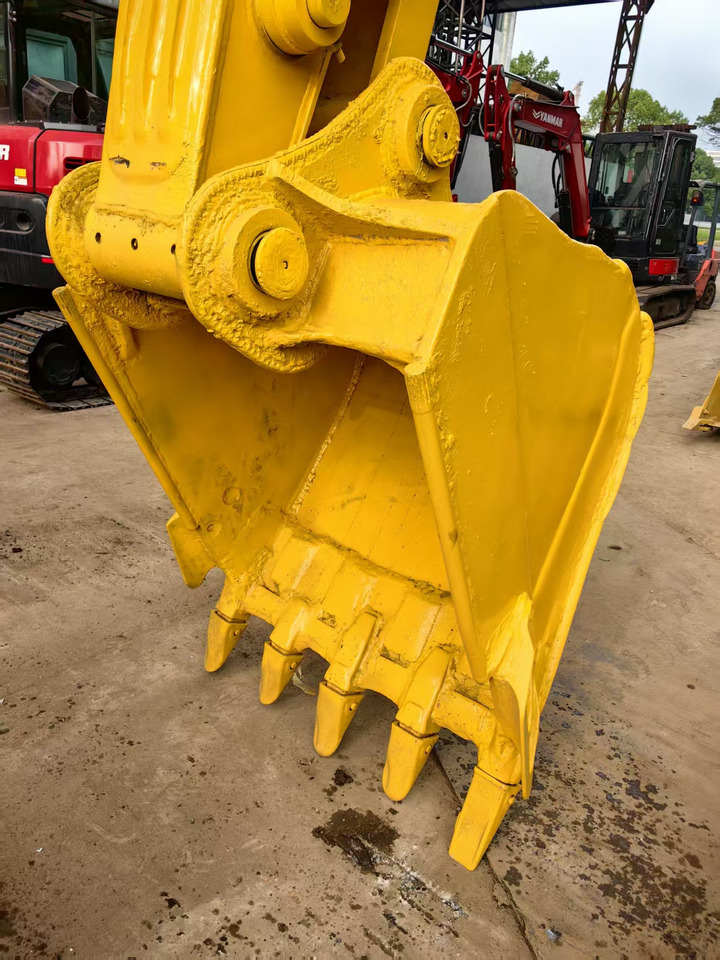 Komatsu pc200-7 - Crawler excavator: picture 4 Komatsu pc200-7 - Crawler excavator: picture 4