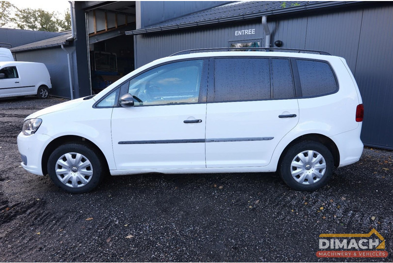 Volkswagen Touran VAN 1.6 TDI 77 KW AUT Volkswagen Touran grijs kenteken DSG automaat diesel - Small van: picture 5 Volkswagen Touran VAN 1.6 TDI 77 KW AUT Volkswagen Touran grijs kenteken DSG automaat diesel - Small van: picture 5