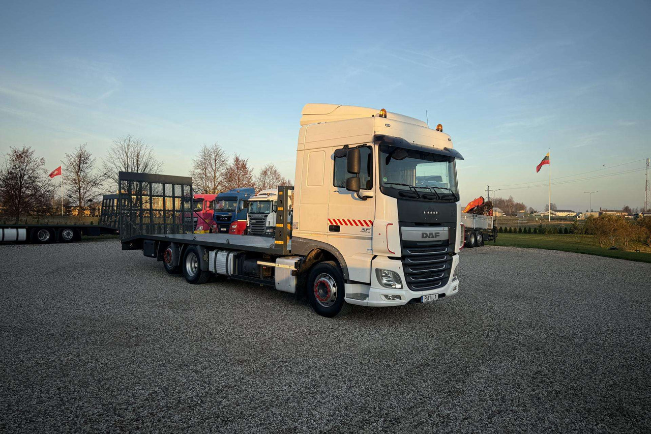 DAF XF 460 - Car transporter truck: picture 1 DAF XF 460 - Car transporter truck: picture 1